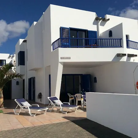 Anclazul Marina Rubicon Holiday home *